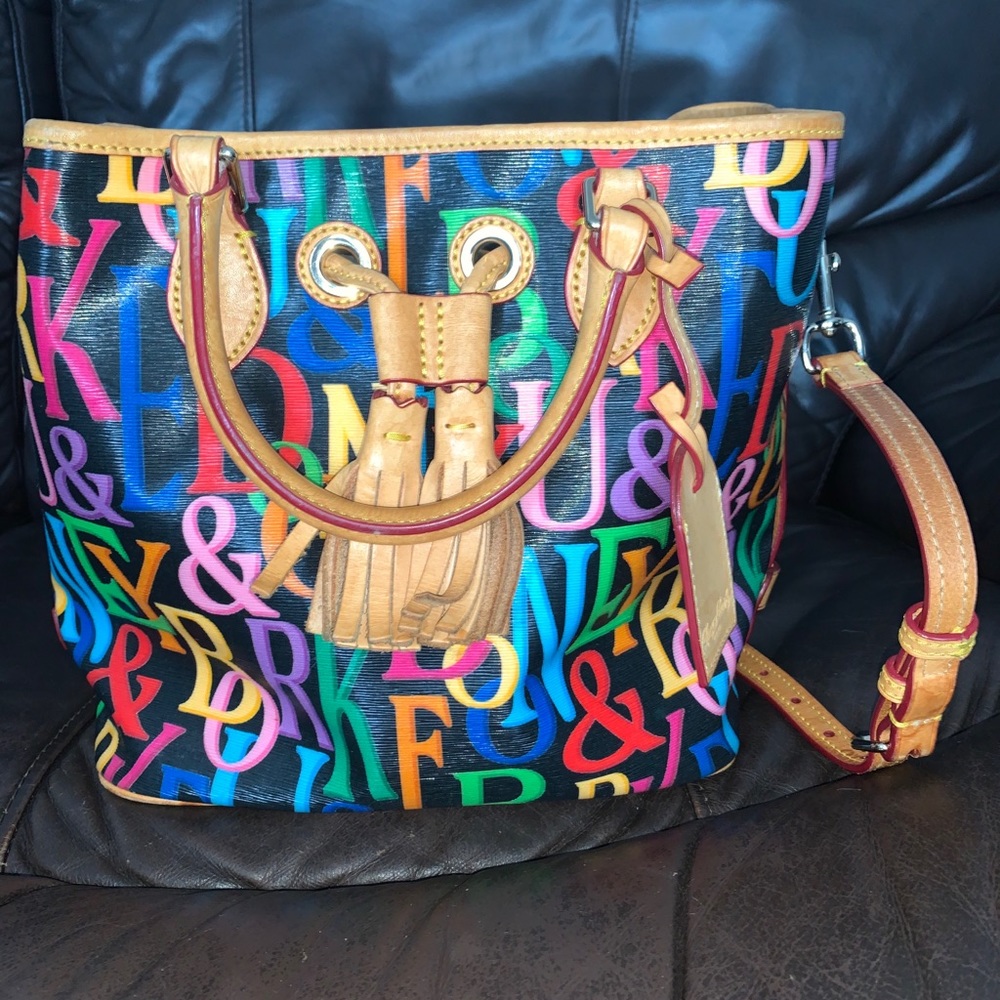 Dooney & Bourke purse